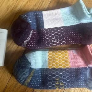 NWT BOMBAS Women's Golf Ankle Socks (2 Pair) Size Medium MD M Multi
